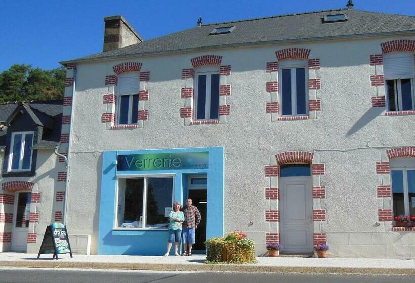 צימר La Verrerie De Guerlédan