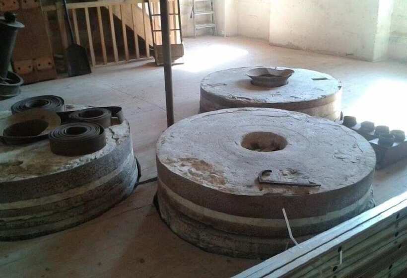 민박 Le Moulin De Bassac