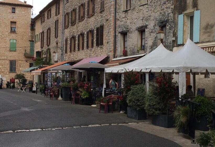 ホテル Auberge De Tourrettes