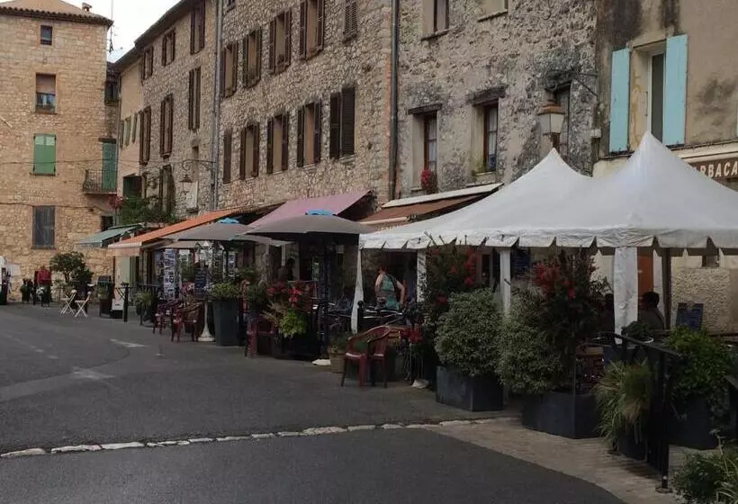 ホテル Auberge De Tourrettes