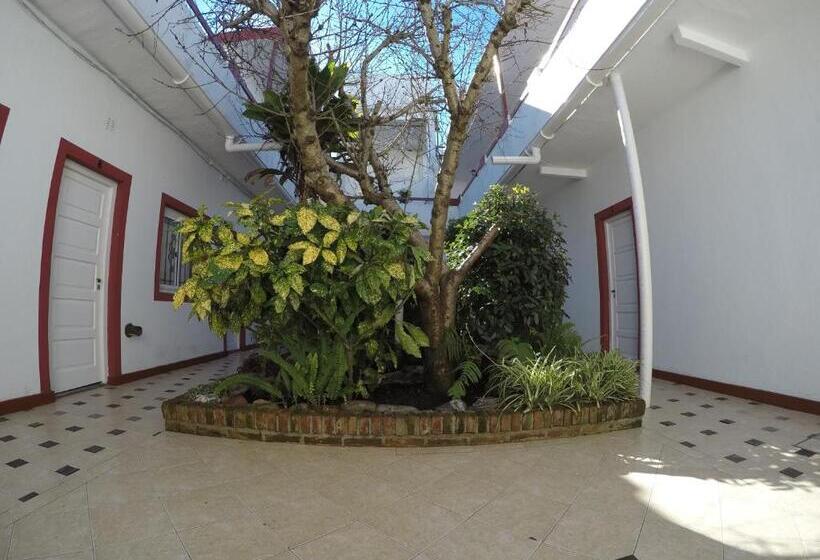 בית מלון כפרי Dany