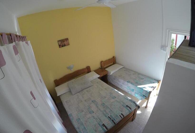 בית מלון כפרי Dany