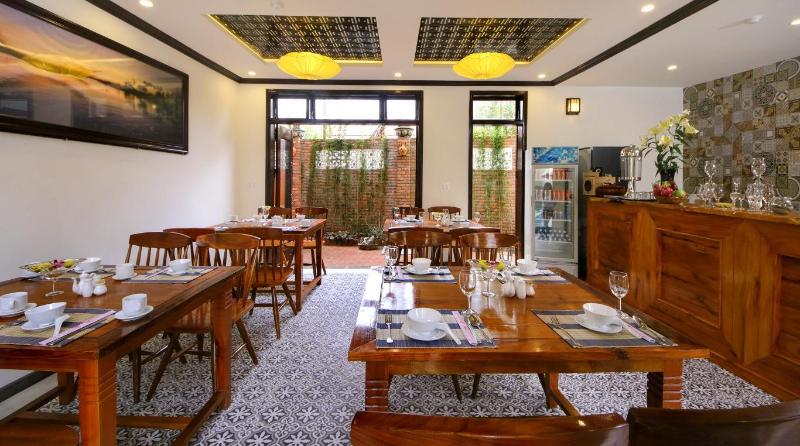 هتل Little Town Villa