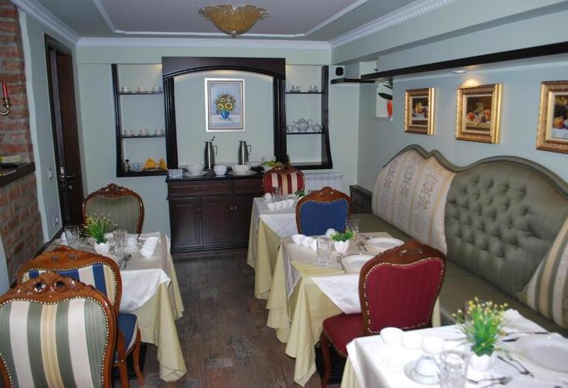 호텔 Vila Sigal Korce