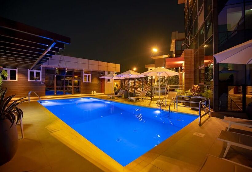 Blackwood Hotel And Apartments