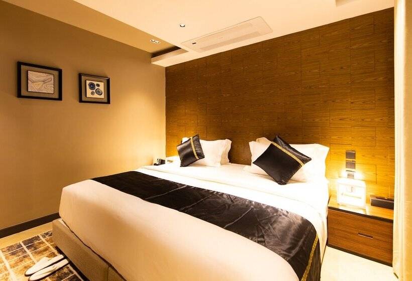 Blackwood Hotel And Apartments