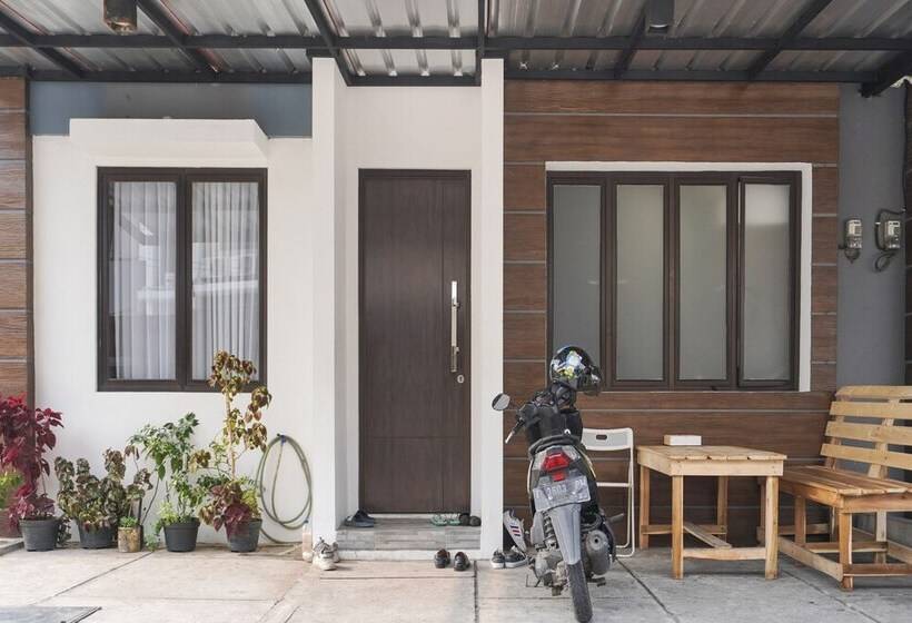 Hotel Fio Colombus Residence By Oyo