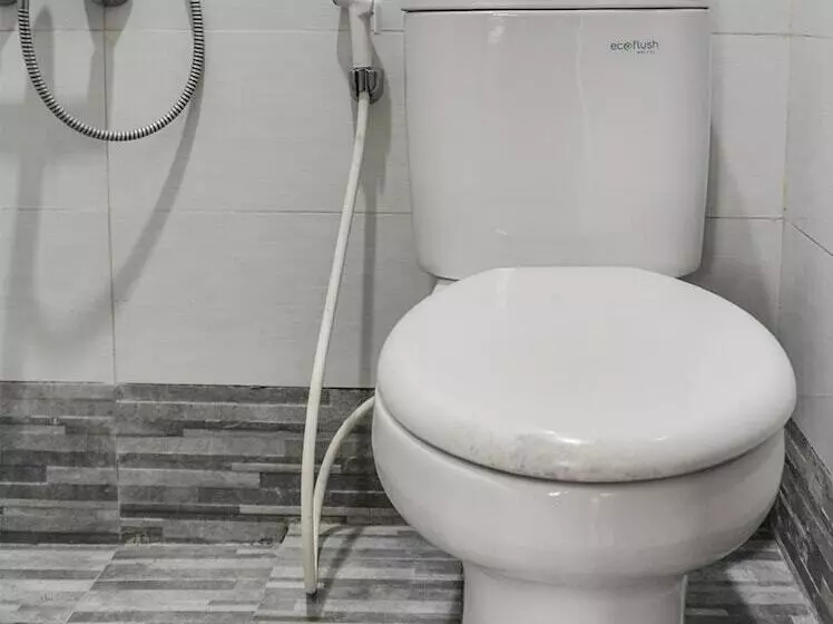 Hotelli Fio Colombus Residence By Oyo