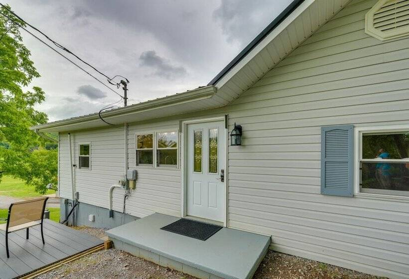 Countryside Hideaway In Greeneville W/ Fire Pit!