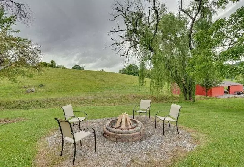 Countryside Hideaway In Greeneville W/ Fire Pit!