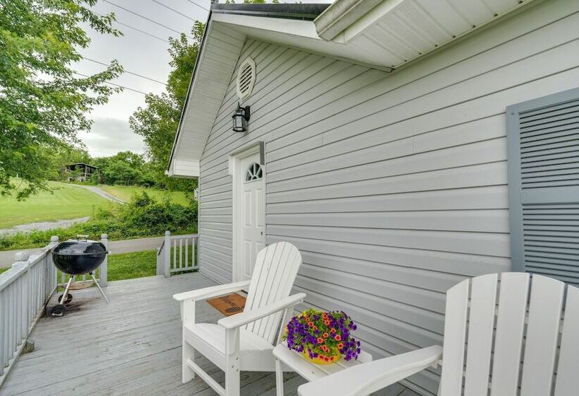 Countryside Hideaway In Greeneville W/ Fire Pit!