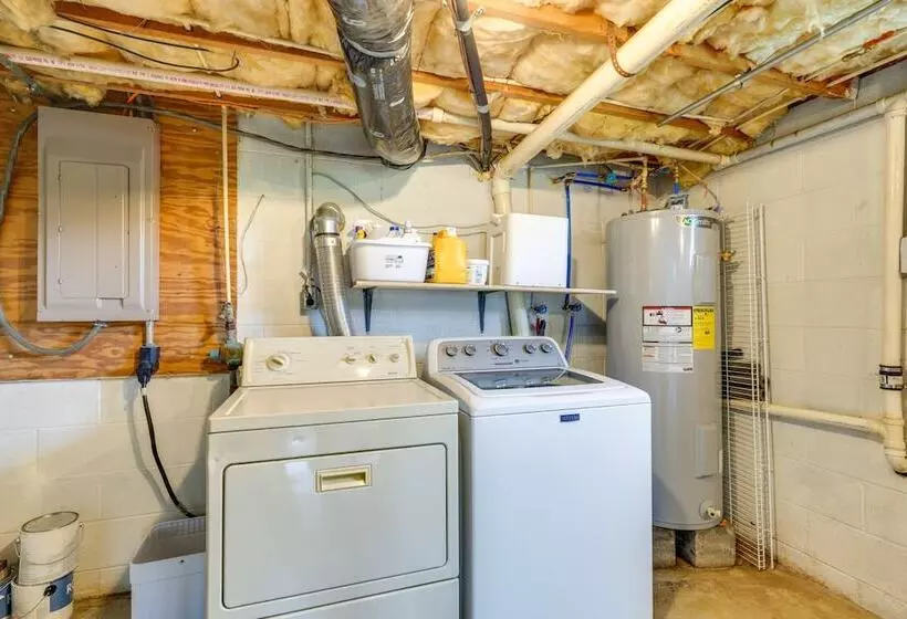 Countryside Hideaway In Greeneville W/ Fire Pit!