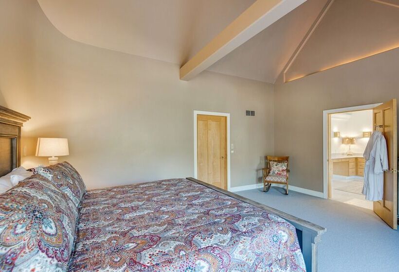 Cozy Fairfield Countryside Retreat With Patio!