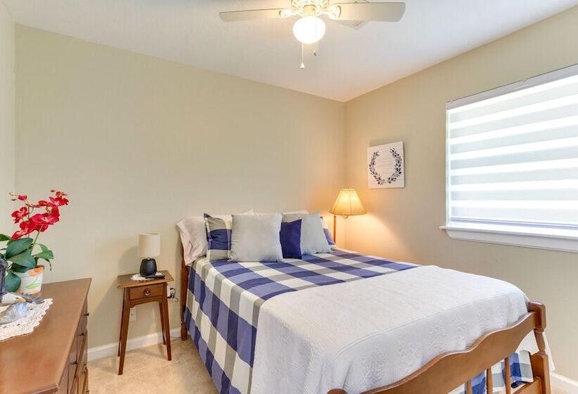 Cozy Oklahoma Retreat W/ Covered Patio & Gas Grill