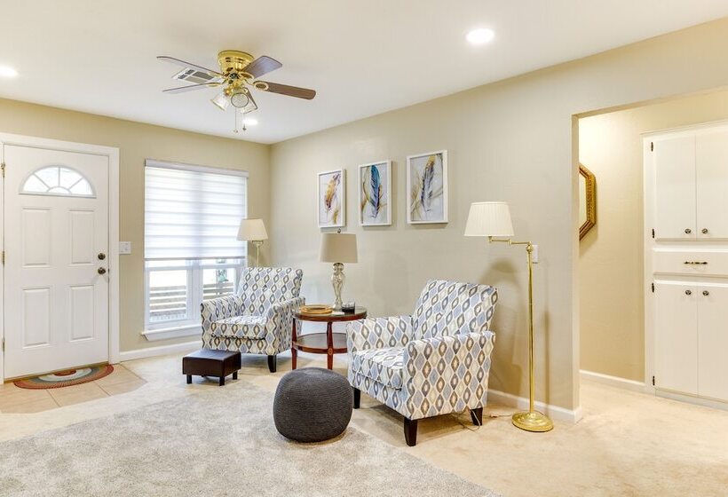 Cozy Oklahoma Retreat W/ Covered Patio & Gas Grill