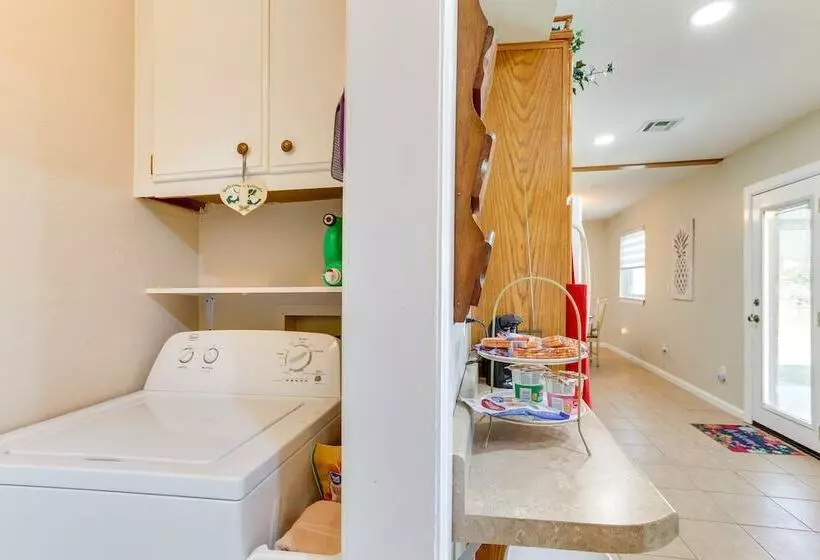 Cozy Oklahoma Retreat W/ Covered Patio & Gas Grill