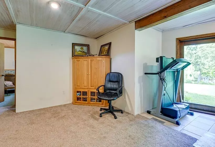 Cozy Wisconsin Retreat W/ Deck, Grill & Fire Pit!