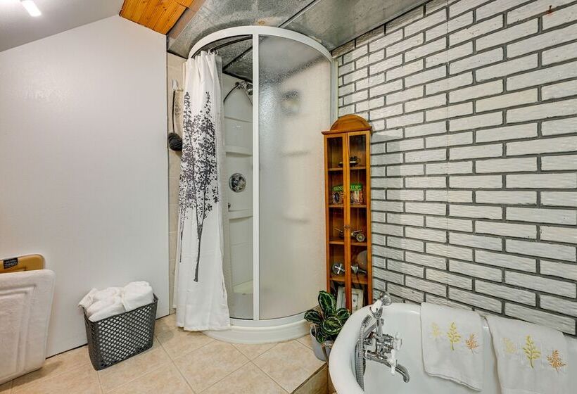 Cozy Wisconsin Retreat W/ Deck, Grill & Fire Pit!