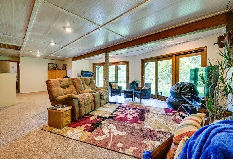 Cozy Wisconsin Retreat W/ Deck, Grill & Fire Pit!