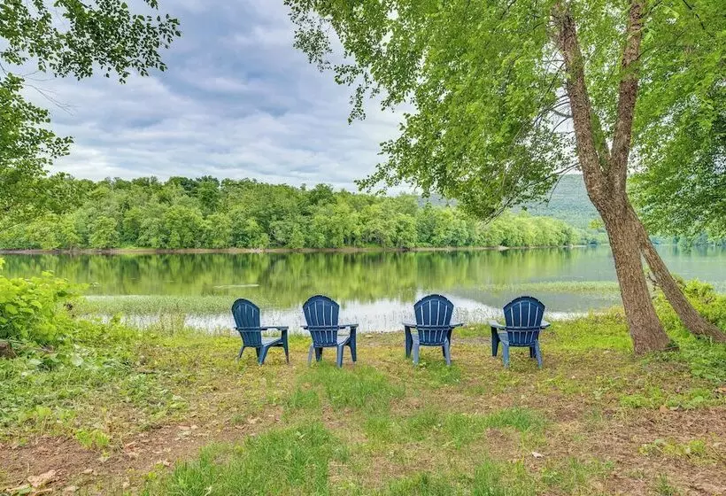 Historic Home On Farm, 15 Mi To Williamsport!