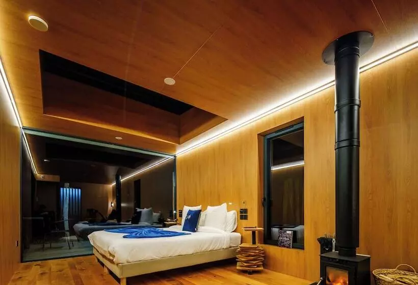 ホテル Bleu Minuit La Source