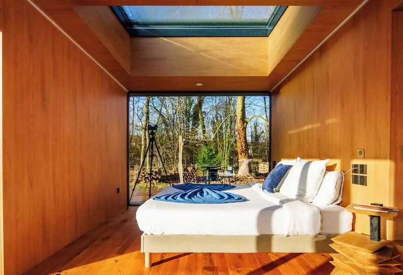 ホテル Bleu Minuit La Source