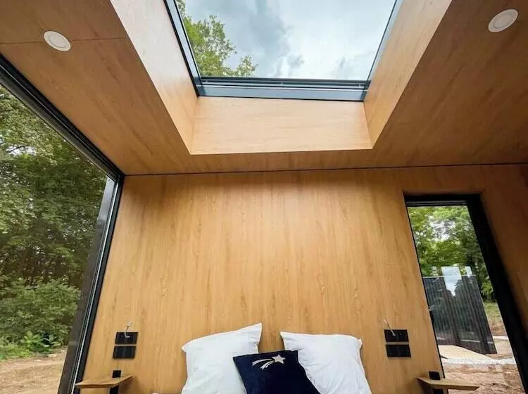 ホテル Bleu Minuit La Source