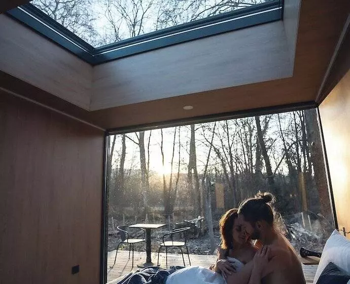 ホテル Bleu Minuit La Source