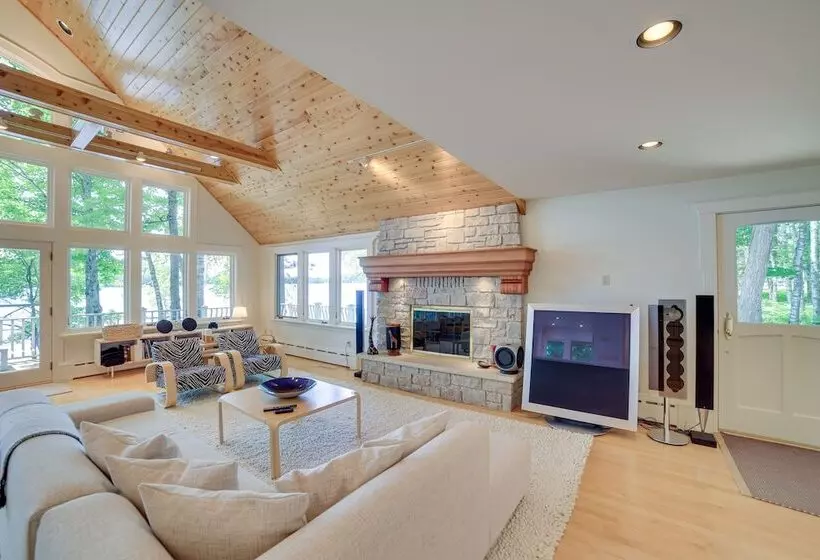 Lakefront Michigan Retreat W/ Private Dock