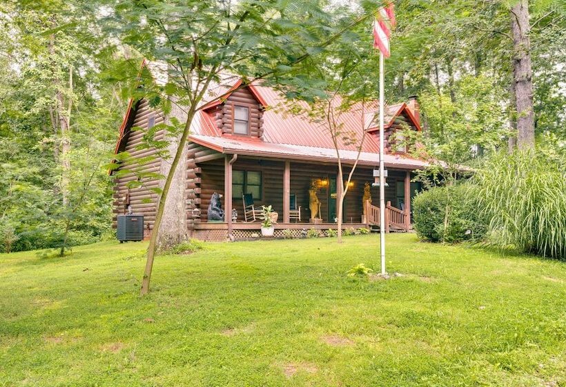 Orleans Retreat W/ Private Hot Tub & Fireplace!