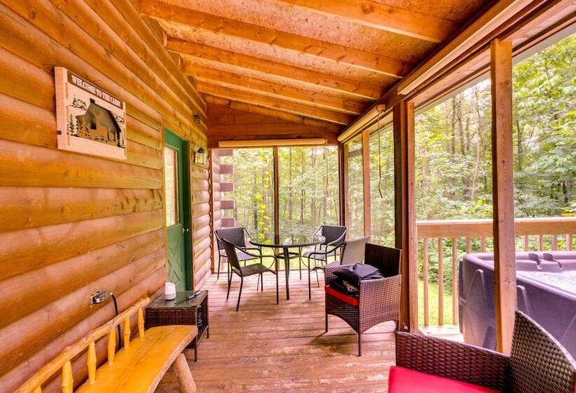 Orleans Retreat W/ Private Hot Tub & Fireplace!