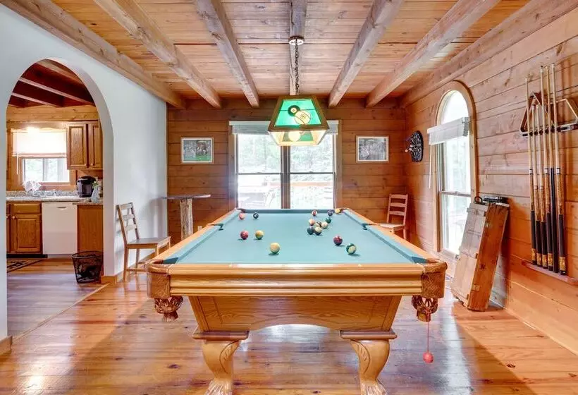 Orleans Retreat W/ Private Hot Tub & Fireplace!