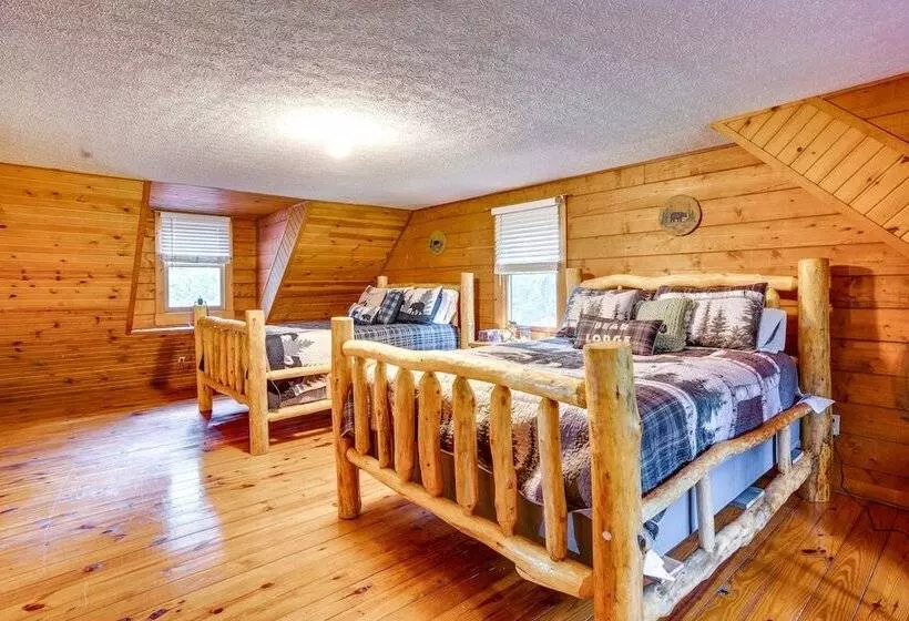 Orleans Retreat W/ Private Hot Tub & Fireplace!