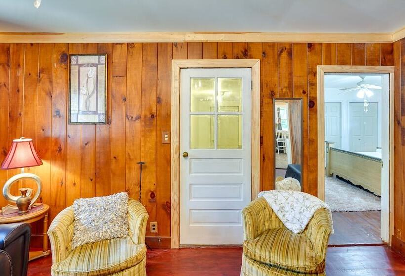 Private Catskill Mountains Vacation Getaway