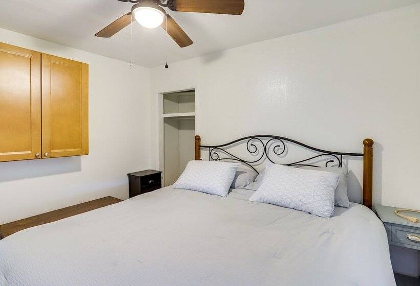 Quaint Grams Lake Cottage Duplex: Pets Welcome!