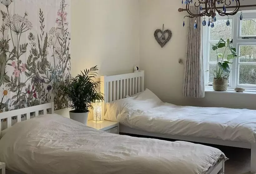 Residenssi Lovely 5 Bed House Near Ilminster And For Families