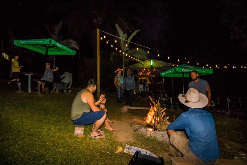 호스텔 Jackaroo Treehouse Rainforest Retreat