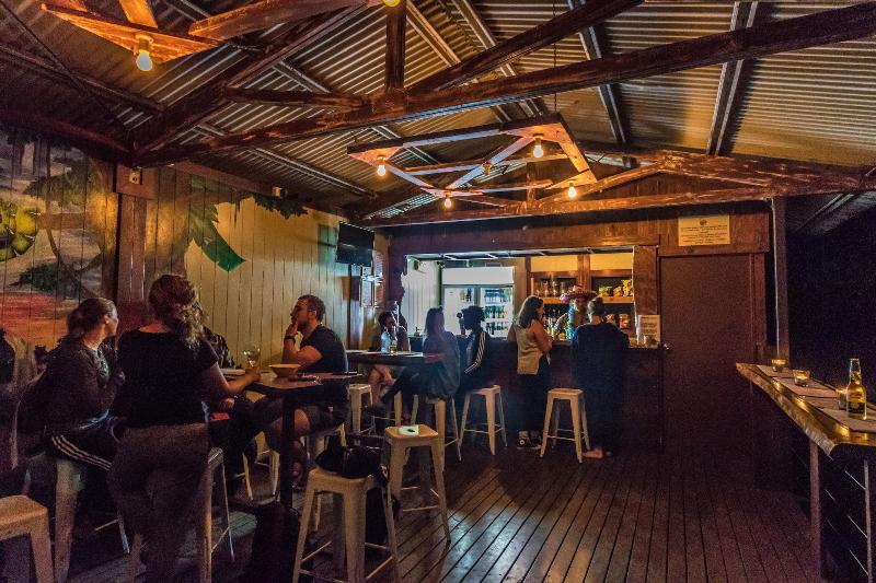 호스텔 Jackaroo Treehouse Rainforest Retreat