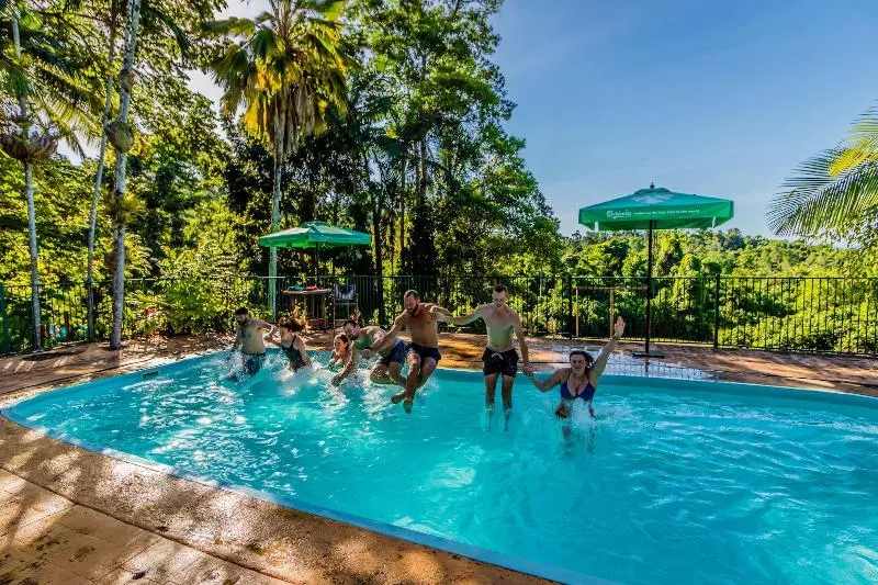 ユースホステル Jackaroo Treehouse Rainforest Retreat