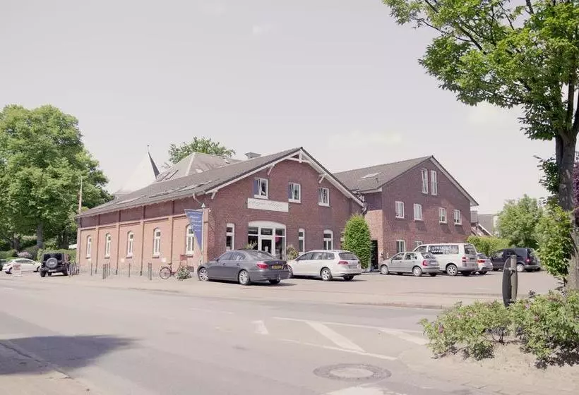 Aamiaismajoitus (B&B) Heinsens Ellerbek