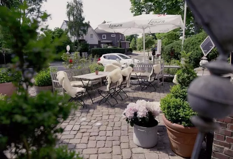 Aamiaismajoitus (B&B) Heinsens Ellerbek