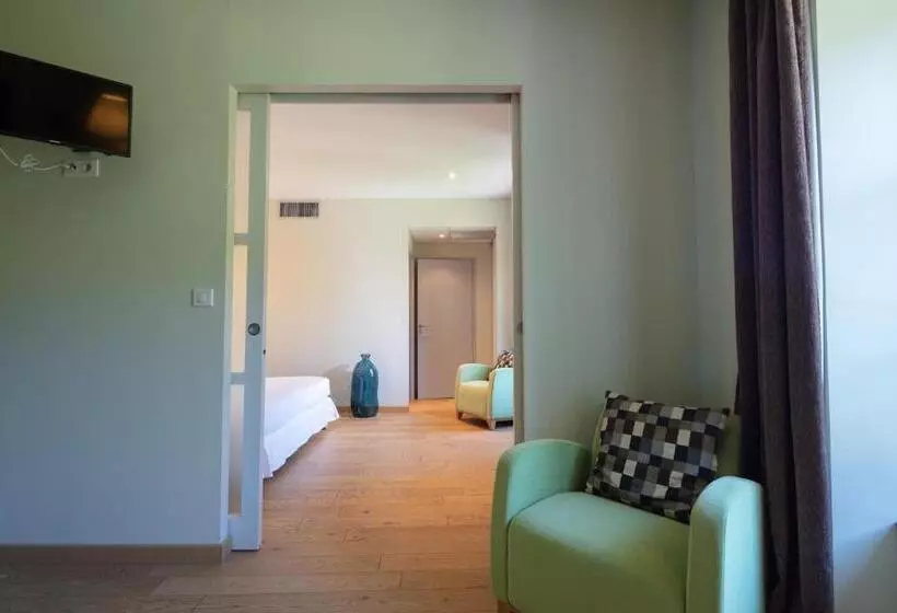 Aamiaismajoitus (B&B) L Ortensia