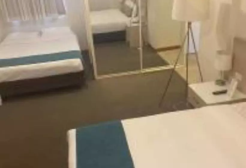 Copacabana Shores