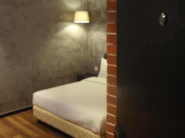 9 Square Hotel Subang Jaya