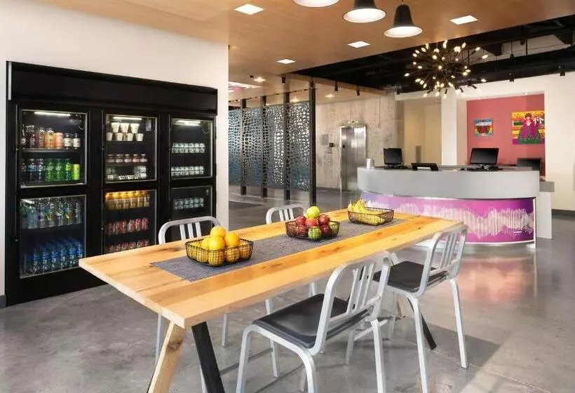 Hotelli Aloft Miami Airport