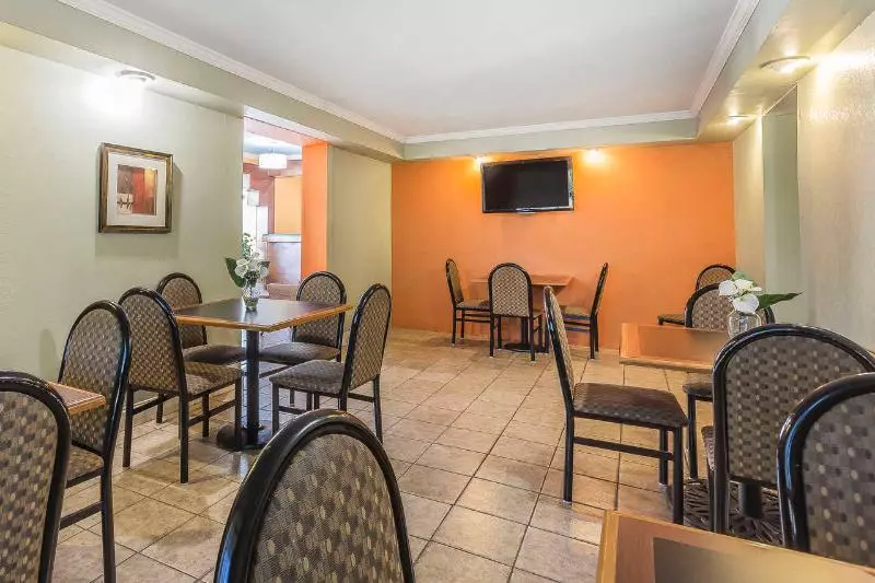 ホテル Econo Lodge Boaz