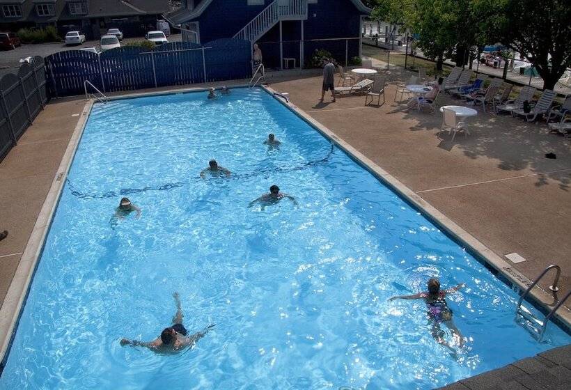 酒店 Knapps Narrows Marina & Inn