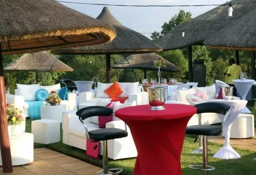 هتل Magalies Manor