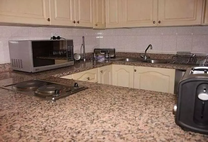 هتل Magalies Manor