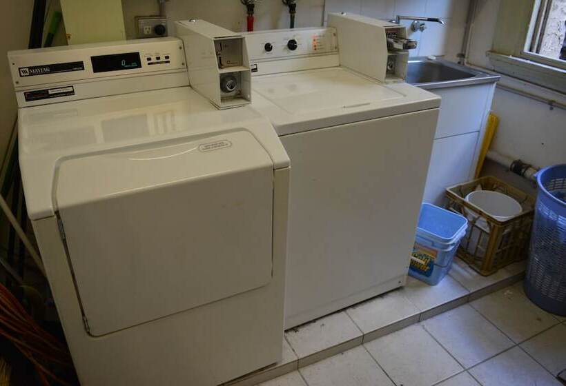 בית מלון כפרי Sydney City Hostel